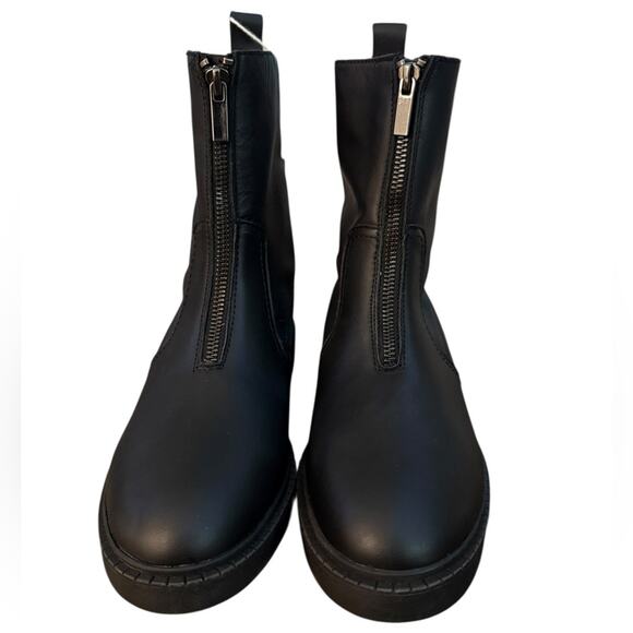 Andre Assous Vernon Water Resistant Black Booties – Sz 8.5M - Picture 7 of 9